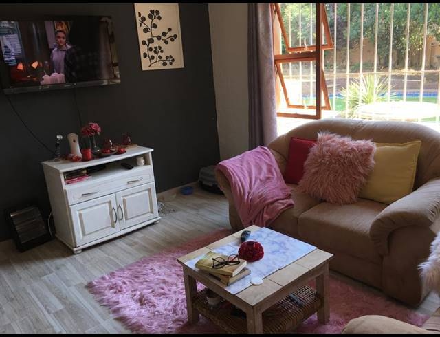 1 bed property to rent in PAULSHOF